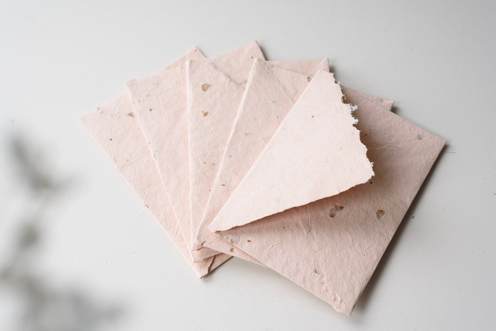 Enveloppes orangées - Atelier Pastourelle