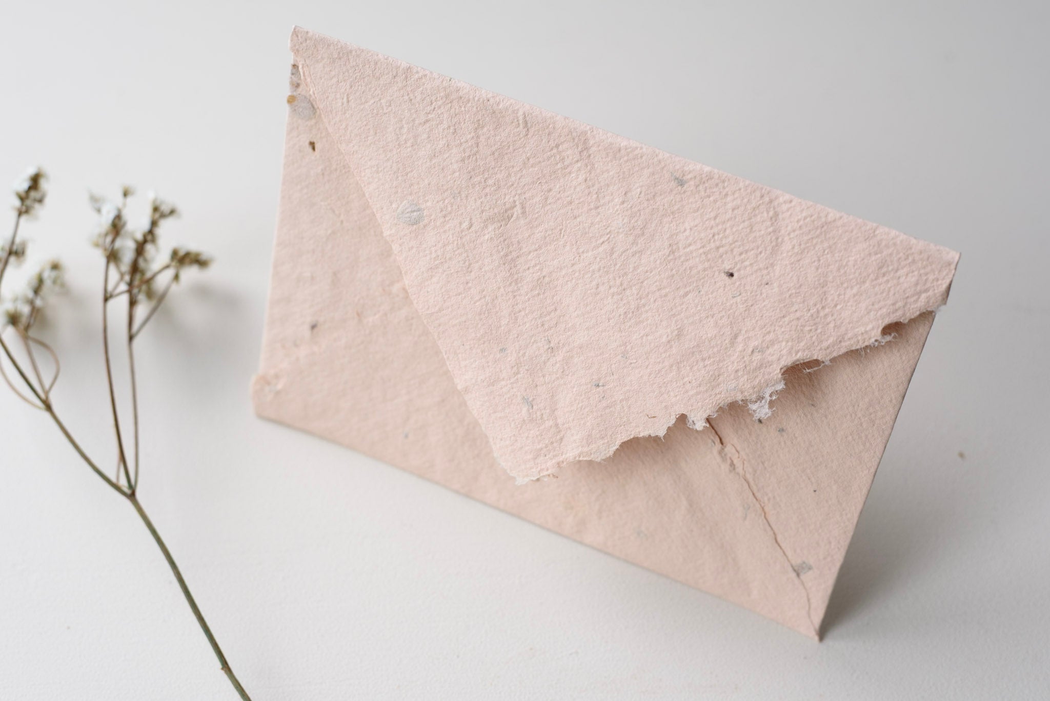 Enveloppes orangées - Atelier Pastourelle