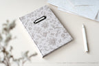 Personnalisable-Beige fleuri Atelier Pastourelle