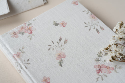 Blanc fleurs roses Atelier Pastourelle