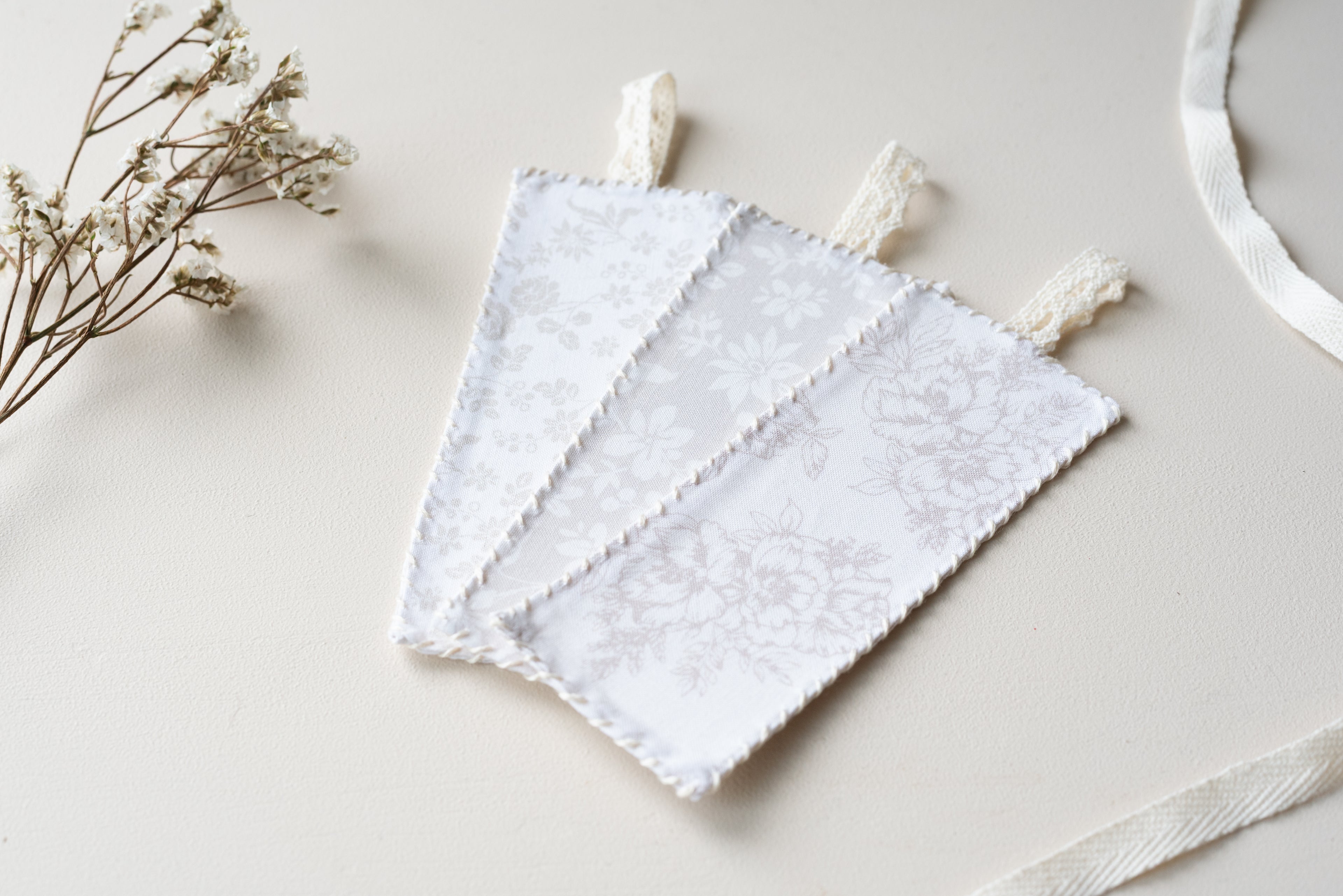 Lot de 3 signets romantiques Atelier Pastourelle