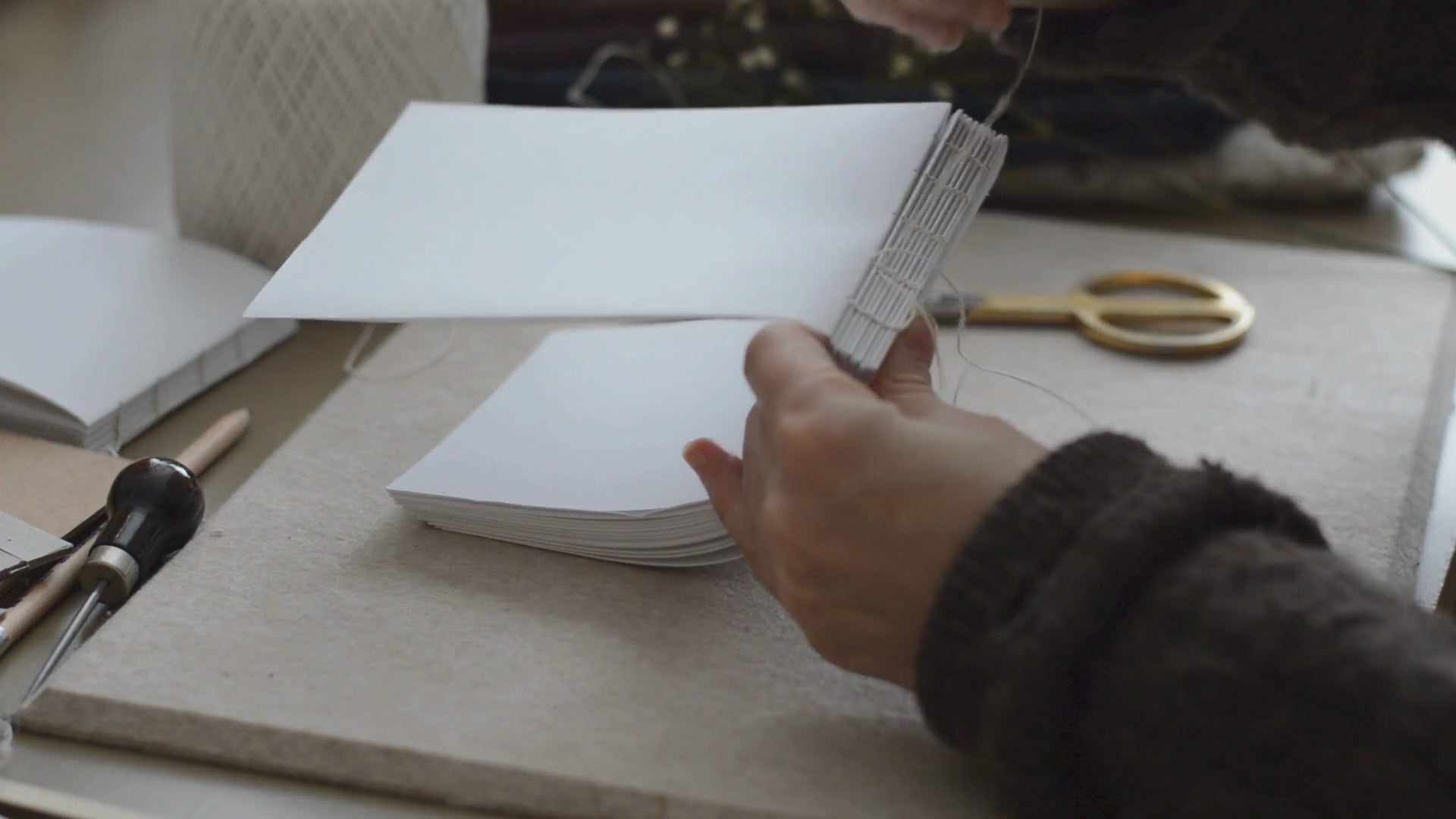 Carnets artisanaux en tissu faits main — Atelier Pastourelle, papeterie québécoise